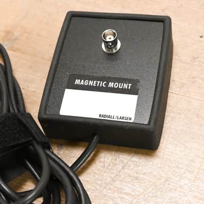 Radiall / Larsen BNC-BNC Magnet Mount CG0119S image 3