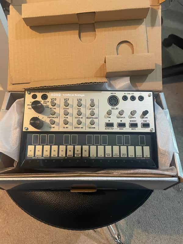 Korg Volca Keys Analog Loop Synth | Reverb