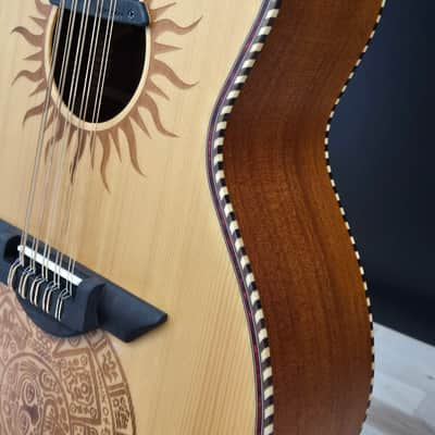 H. Jimenez LBQ1GXE-MC Bajo Quinto With Hardshell Case image 4