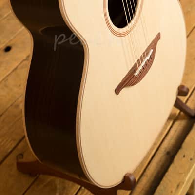Lowden O-32 image 6