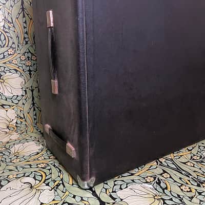 Ampeg V4 4x12 Amp Cabinet image 11