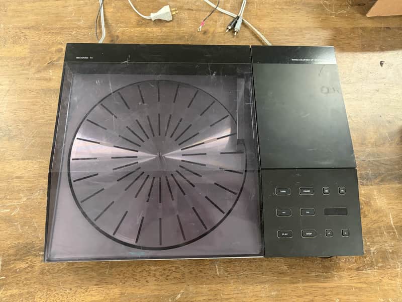 Bang & Olufsen Beogram TX Turntable Black- AS IS