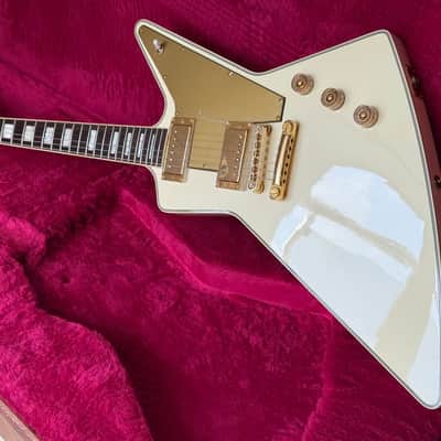 2014 Gibson Limited Edition Lzzy Hale Explorer – Alpine White image 8