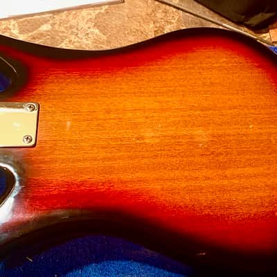 Teisco  E-110 (*a) Early 60's Cherry-Burst "tulip" style image 3