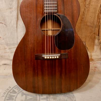 Martin 00-17 1946 - Mahogany image 2