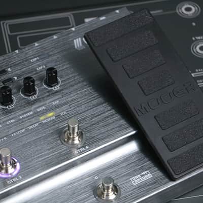 Mooer GE-300 Amp Modeling & Multi Effect Processor image 3