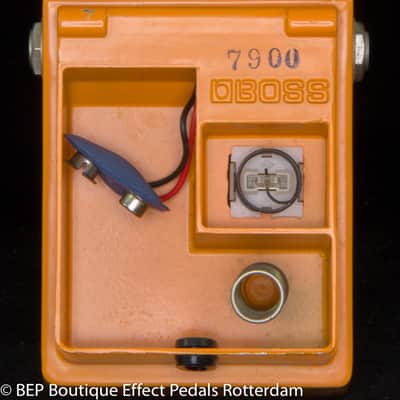 Boss DS-1 Distortion 1979 Japan s/n 7900, with Toshiba TA7136AP op amp, Silver Screw, Clear Switch image 9