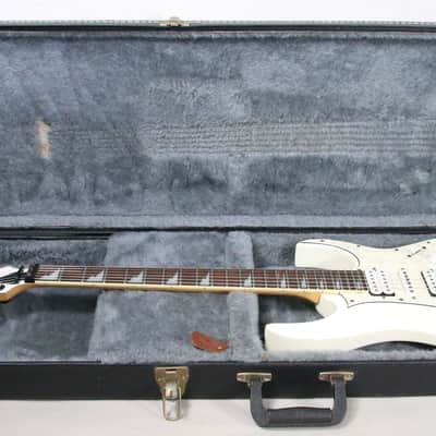 Vintage 1999 Ibanez RG350DX Made in Korea Electric Guitar w/ Original Hard Case image 2