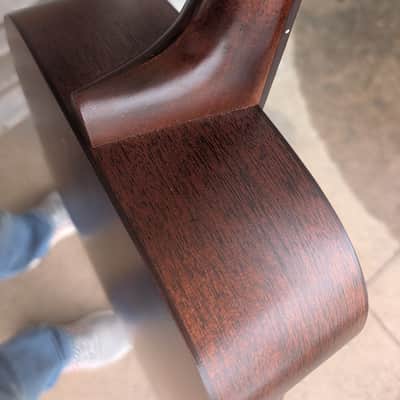Martin 00-15M - Natural  All Mahogany body image 7
