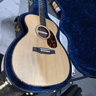 Larrivee OM-10 Acoustic Guitar - Natural w/OHSC & PLEK*D #010 image 15