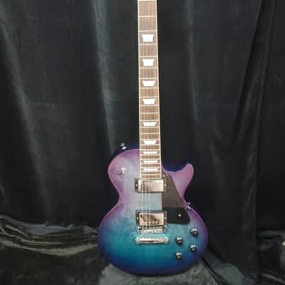 Gibson Les Paul Studio 2024 - Blueberry Burst image 1