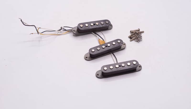 1979-1980 Vintage Set of Fender Stratocaster Pickups Gray Bottom Flat-Pole 100% Original 1970's with Springs and Screws image 1