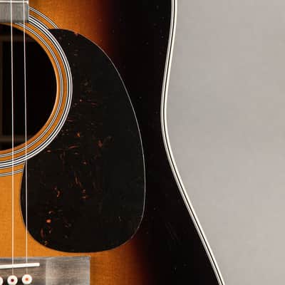 Martin D-28 2023, Shadetop image 2