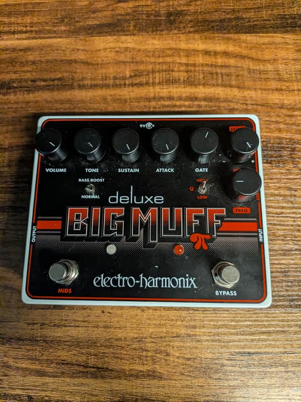 Electro-Harmonix Deluxe Big Muff Pi Distortion / Sustainer 2014 - Present - Black / Red image 1