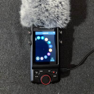 TASCAM Portacapture X8 Portable Digital Recorder with USB Audio Interface 2021 - Present - Black image 5