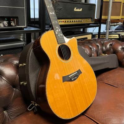 Taylor 914ce with ES1 Electronics 2010 - Natural image 2