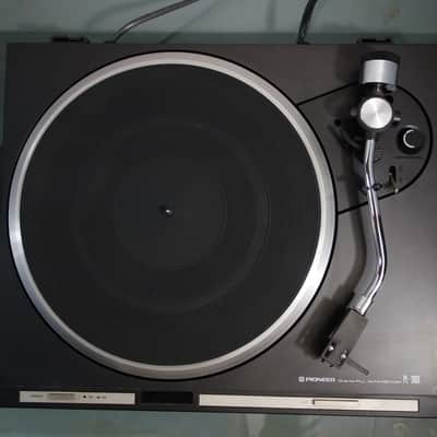 PIONEER PL-300X Direct Drive Turntable - Quartz PLL Auto-Return + Cartridge PIONEER PC-110 - Black image 7