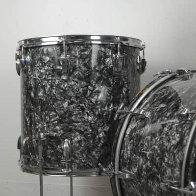 1971 Ludwig "Super Classic" Black Diamond Pearl Drum Set image 3