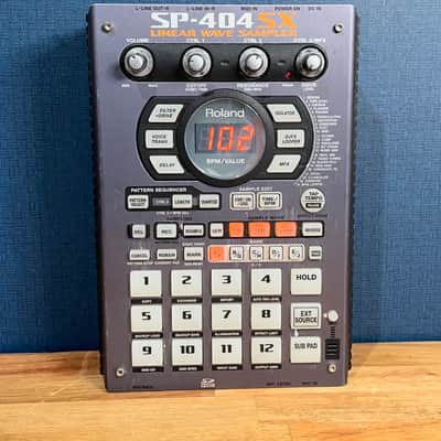 Roland SP-404SX Linear Wave Sampler | Reverb