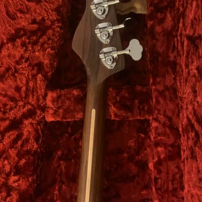Cohnway All Rosewood JBass / Fender Deluxe Hard Case image 8