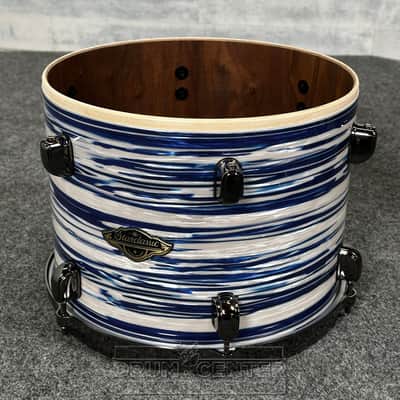 Tama Starclassic Walnut/Birch 5pc Drum Set w/22BD Blue & White Oyster image 5