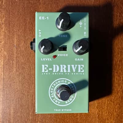 AMT Electronics E Drive Distortion 2010s - Green image 1