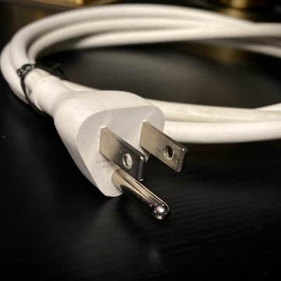 Apple Power cable for iMac (for models: 2006-2011) image 2