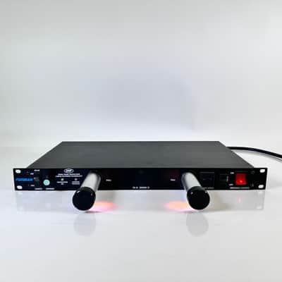 Furman PL-8 Series II Power Conditioner & Surge Protector image 2