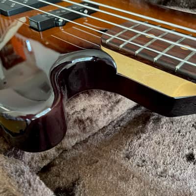 Lakland 44-14 Three Tone Sunburst, John East Preamp, Nordstrand, Bartolini Pickups image 15