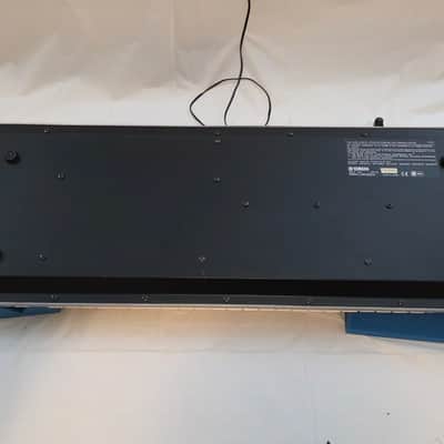 Yamaha CS2X Analog Modeling Synthesizer- Silver image 12