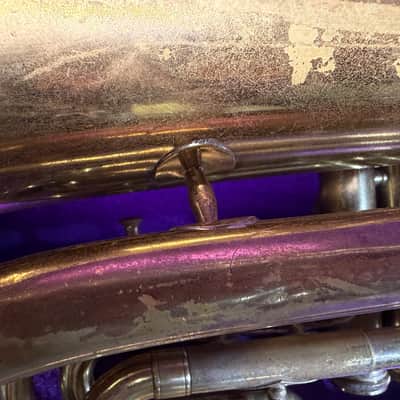 King 1124 Marching Baritone - Lacquer image 8