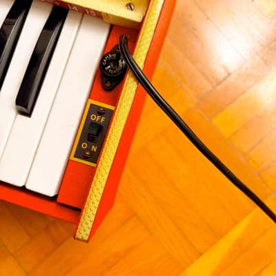Rare Busilacchio Red Chord/Reed Organ (Italy, 1960s) – vintage cased electric organ and harmonium! image 7