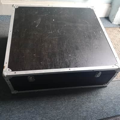 HH Miscara 600w powered mixer 2000s image 3