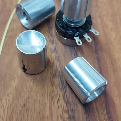 Aluminum Garcia Wolf Knobs with Set Screw image 1