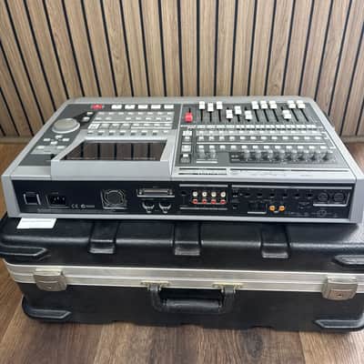 Roland VS-1680 24-Bit Digital Studio Workstation 1998 - 2000 - Gray image 4