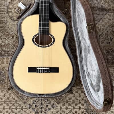 Eastman Cabaret-JB Acoustic Electric Classical Guitar w/ Hard Case & Free Pro Setup image 14