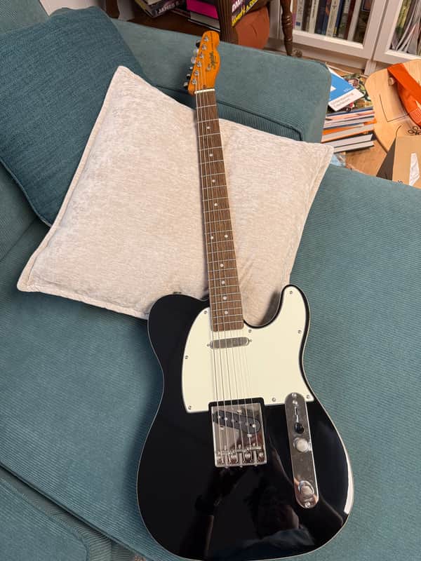 Squier Classic Vibe Baritone Custom Telecaster