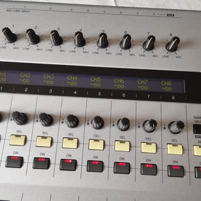 Yamaha 01X mLAN Digital Mixing Studio image 3