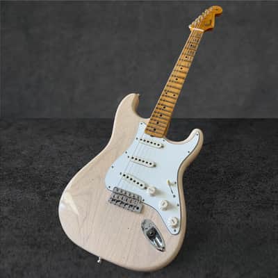 2026 Fender Custom Shop Postmodern Stratocaster Journeyman Relic – Aged White Blonde image 2