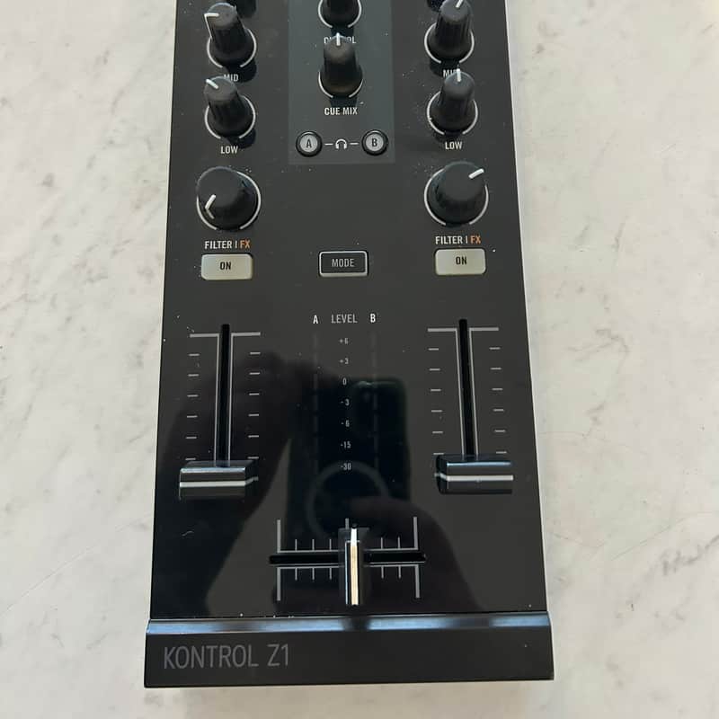 2010s Native Instruments Traktor Kontrol Z1 Black