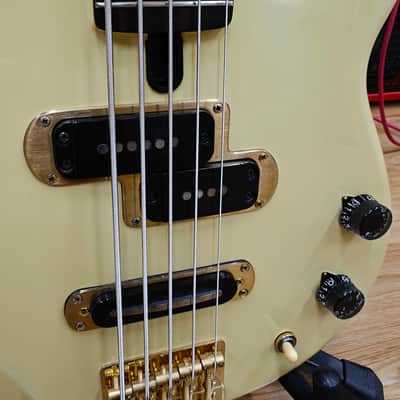 Yamaha BB5000 MIJ original 5string bass guitar vintage japan player collector rare image 5