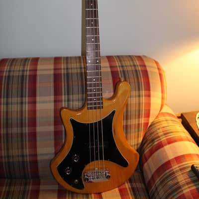 Guild B-301A Bass Left-handed image 1