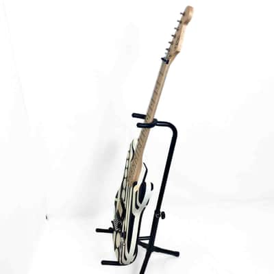 EVH Striped Series "Circles/See Ya"- Satin Black/White image 8