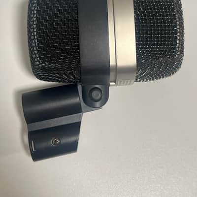 AKG D12VR Dynamic Kick Drum Microphone 2025 image 2