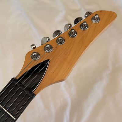 Carvin Bolt SSS Tremolo  - Custom Shop Strat Killer - Made in USA - Natural Alder - Free Pro Setup image 17