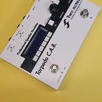 Two Notes Torpedo C.A.B. Speaker Simulator Pedal - White/Black image 5
