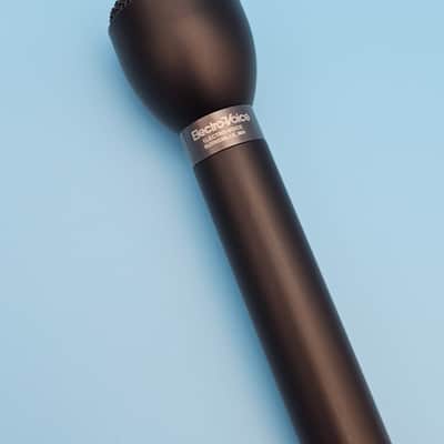 ☆Like New 2021 Electro-Voice 635L/B Omnidirectional Dynamic Microphone w/ Mic Clip and Box 635A image 12