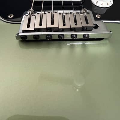 Fender Stratocaster 2018 - Sage green image 7