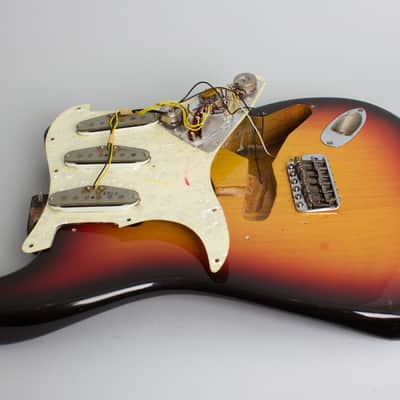 Fender  Stratocaster Solid Body Electric Guitar (1970), ser. #273341, period black tolex hard shell case. image 17