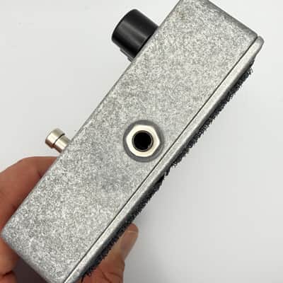 🎹 Electro-Harmonix Micro Q-Tron Envelope Filter 2006 - Present - Silver / Black / Blue image 2